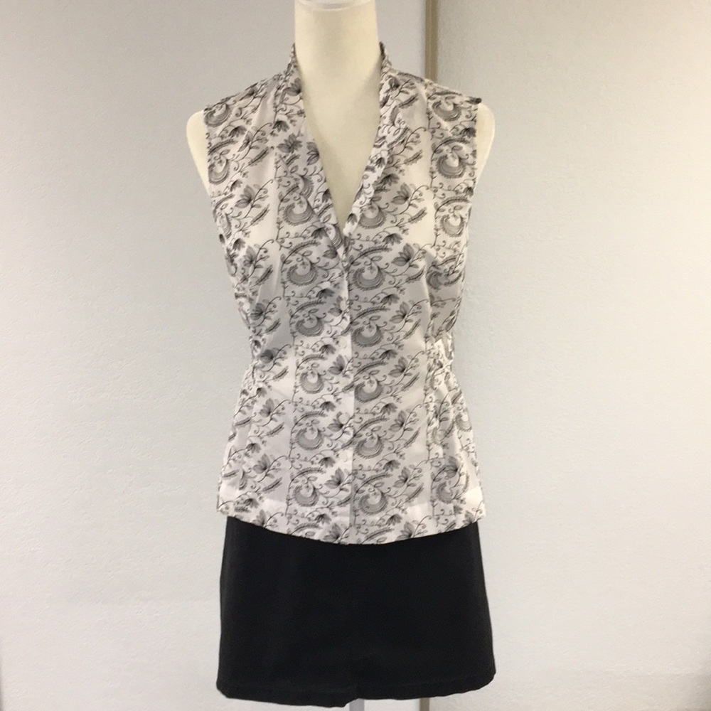 Jones New York silk embroidered top